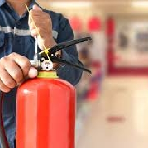 شركة لأنظمة السلامة العامة اطفاء حريق انذار تعبئة طفايات