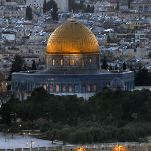 رحلات القدس 2023/2024 في الاردن